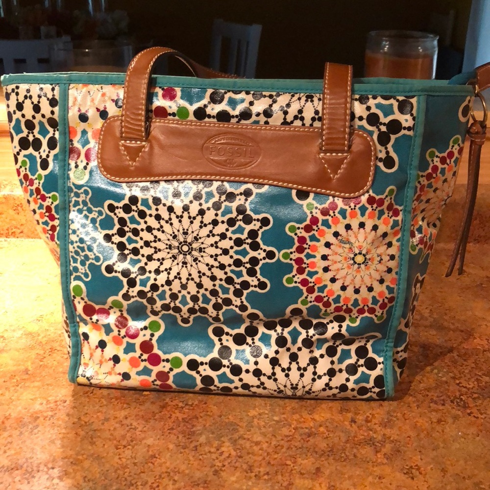 Fossil purse
